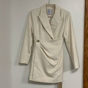 Women’s XS white blazer dress